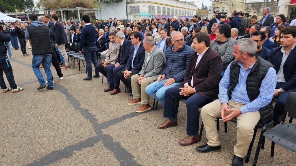 “Entre Ríos con Vos” llega a Colón con trámites, servicios y actividades para la comunidad