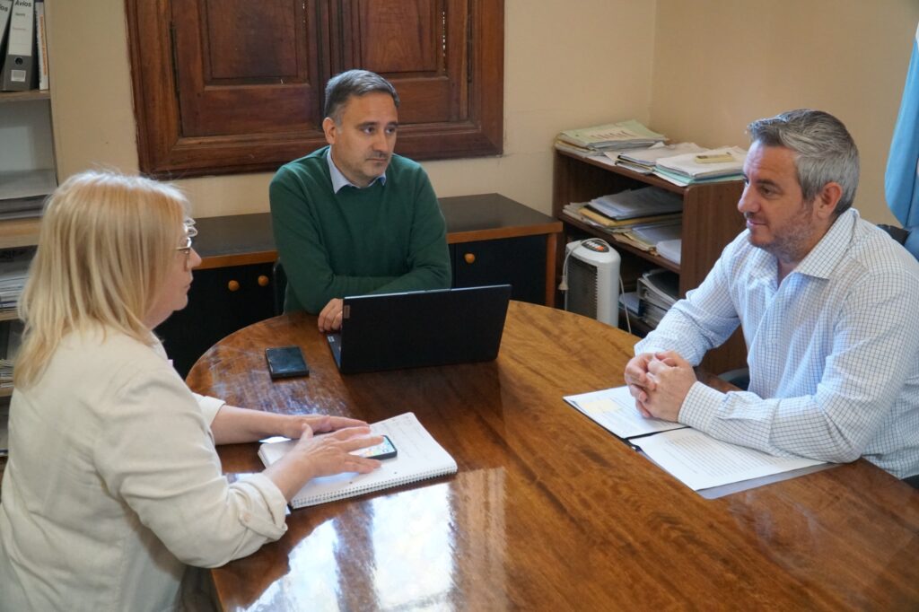 Walser recibió a técnica española que lleva adelante proyectos turísticos financiados con fondos de Cooperación al Desarrollo