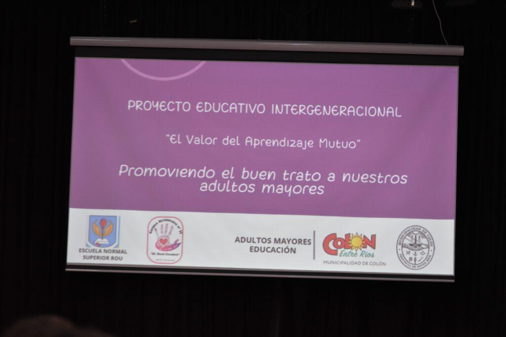 Colón celebró el valor del aprendizaje mutuo con un emotivo encuentro intergeneracional